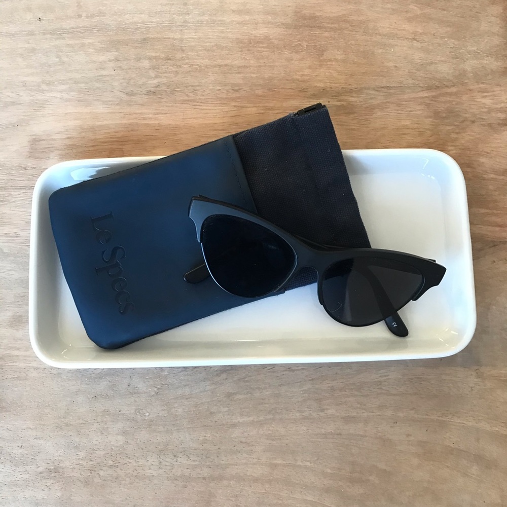 Le Specs Kin Ink Sunglasses (matte black)